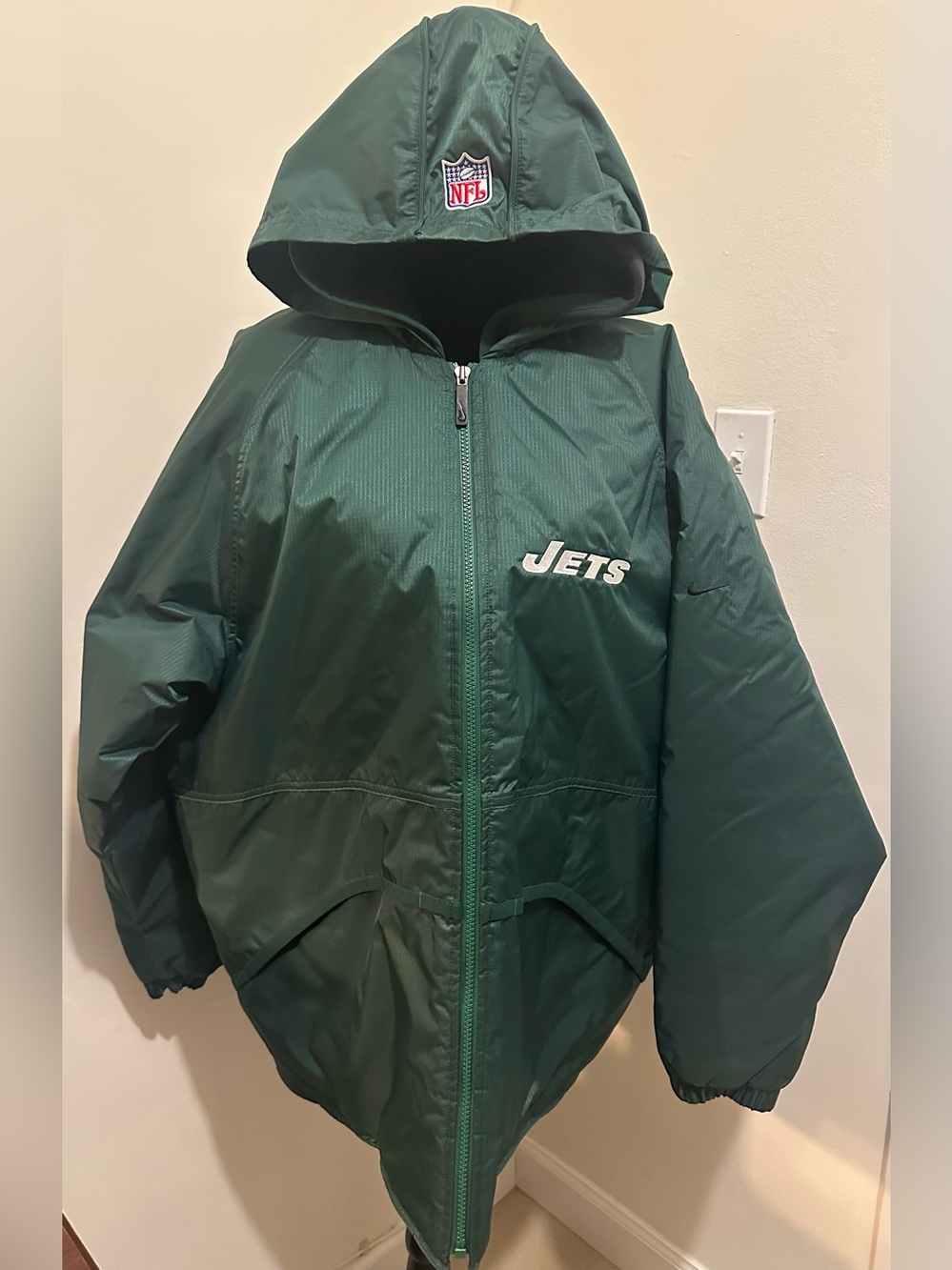 NIKE New York Jets NFL Hooded Full Zip Jacket Men’s Medium Green Quilted Lined